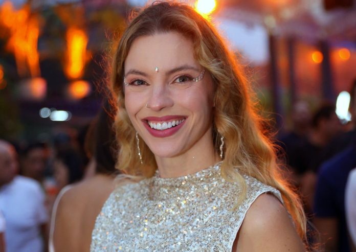 Sábado, 18 de novembro de 2026